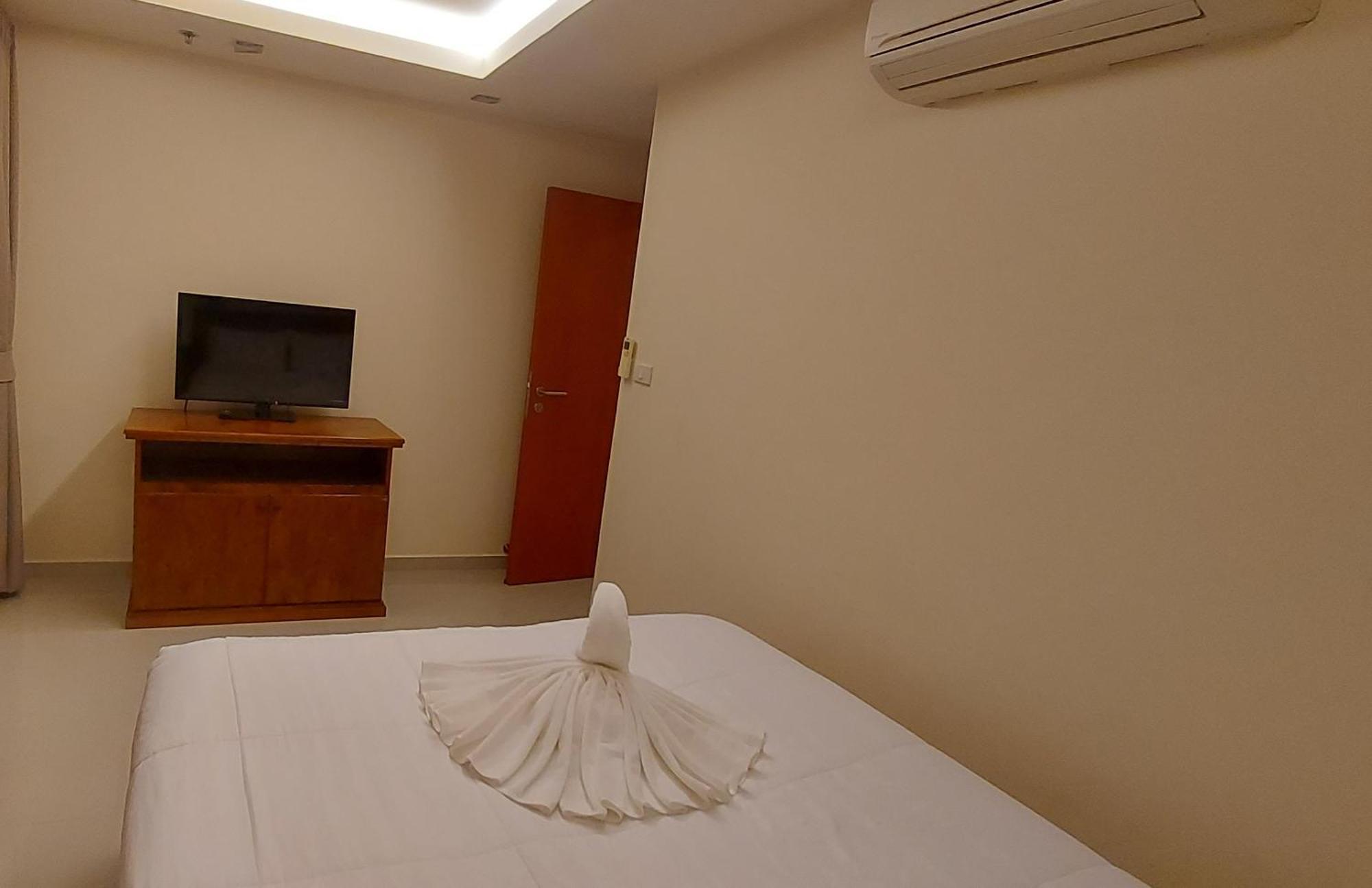 Garden - 2br Suite, 76sqm Apartment *