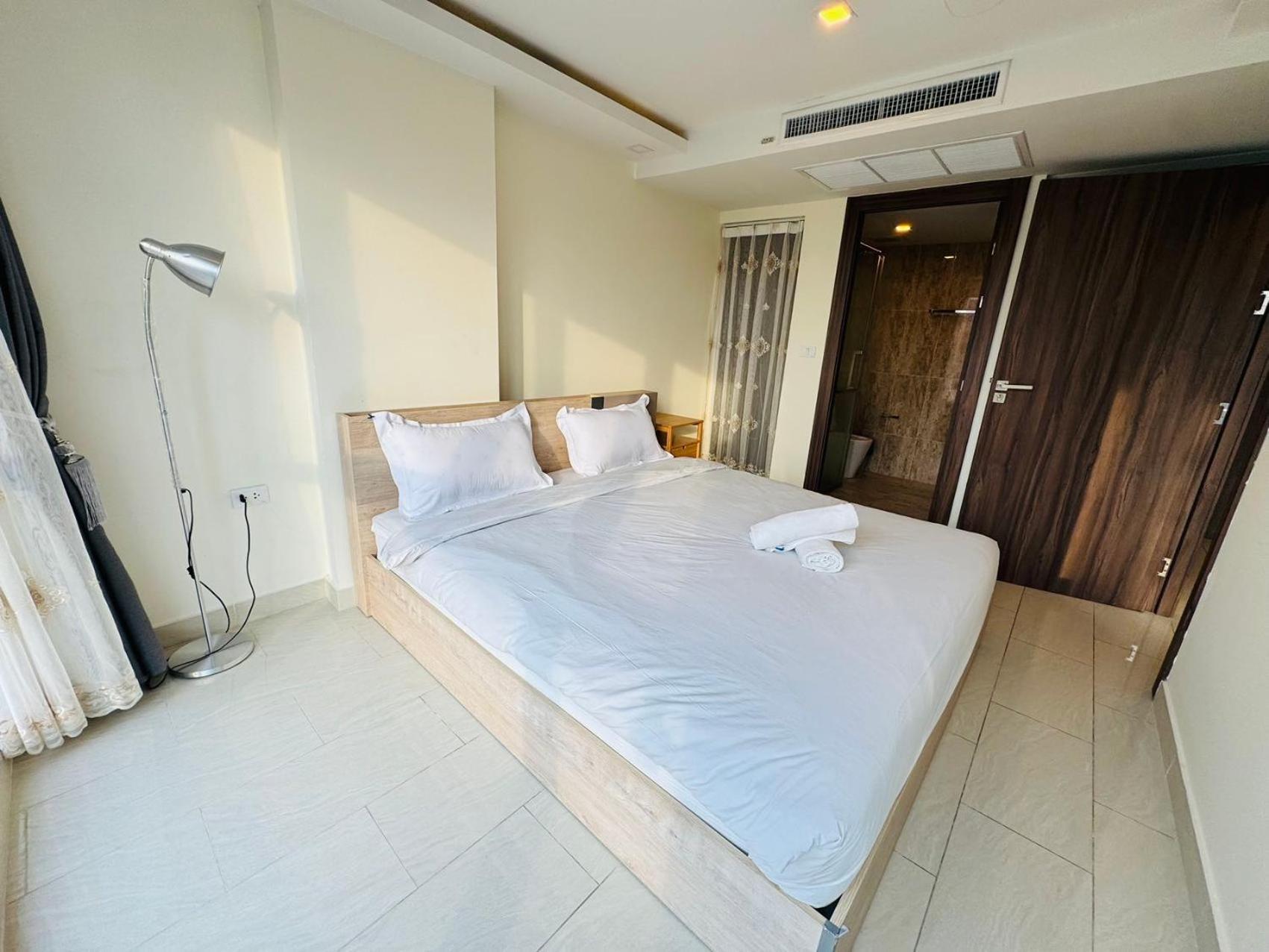 Grand Avenue芭提雅市中心近海滩近购物中心 Apartment Pattaya