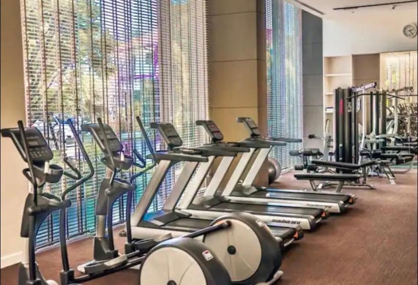 Single Bedroom Sea View With Balcony Unixx Apartment *