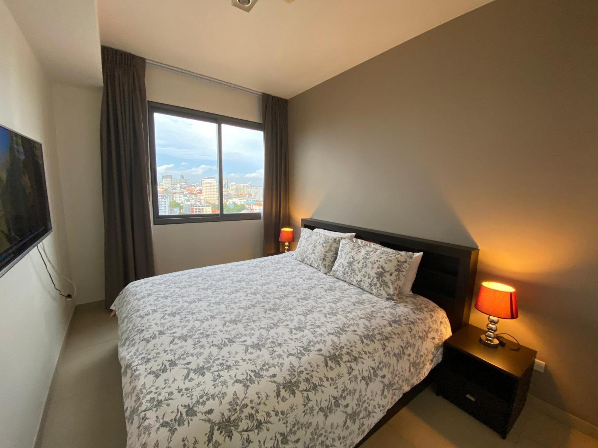 Apartment Single Bedroom Sea View With Balcony Unixx Pattaya