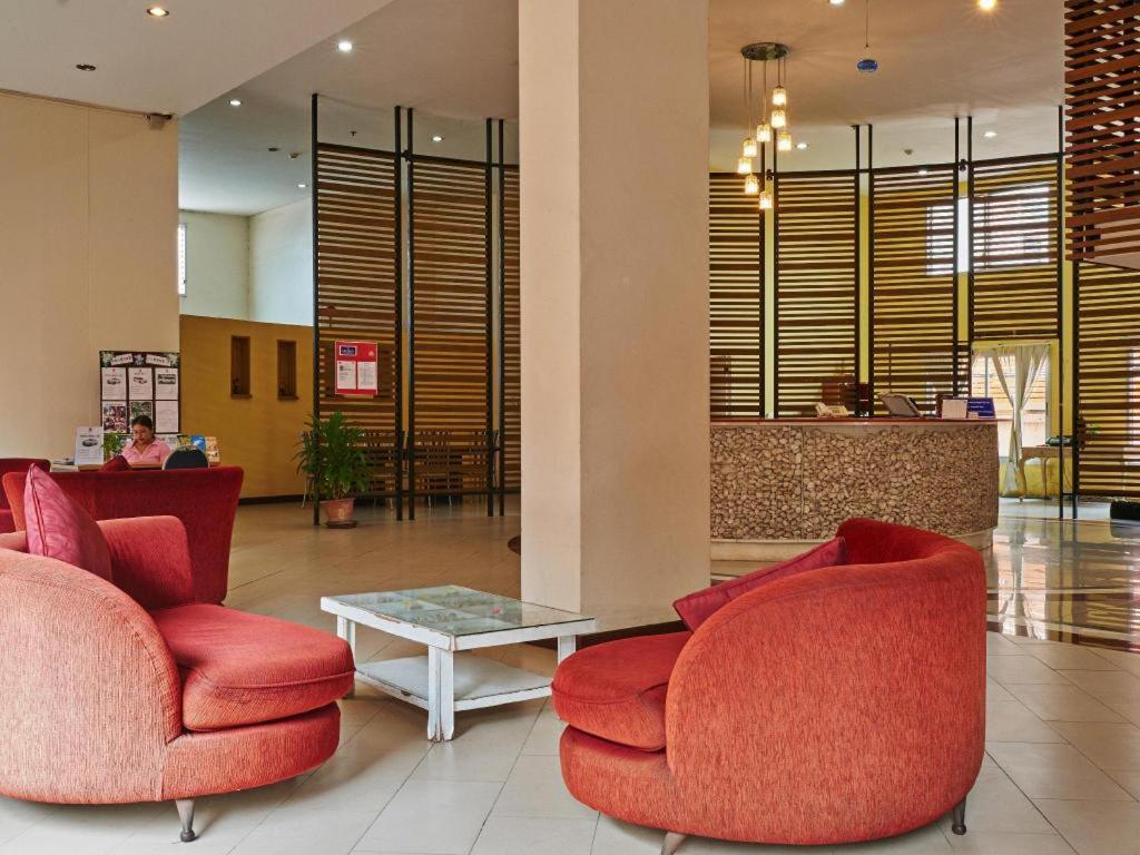 Eastiny Plaza Hotel 3*