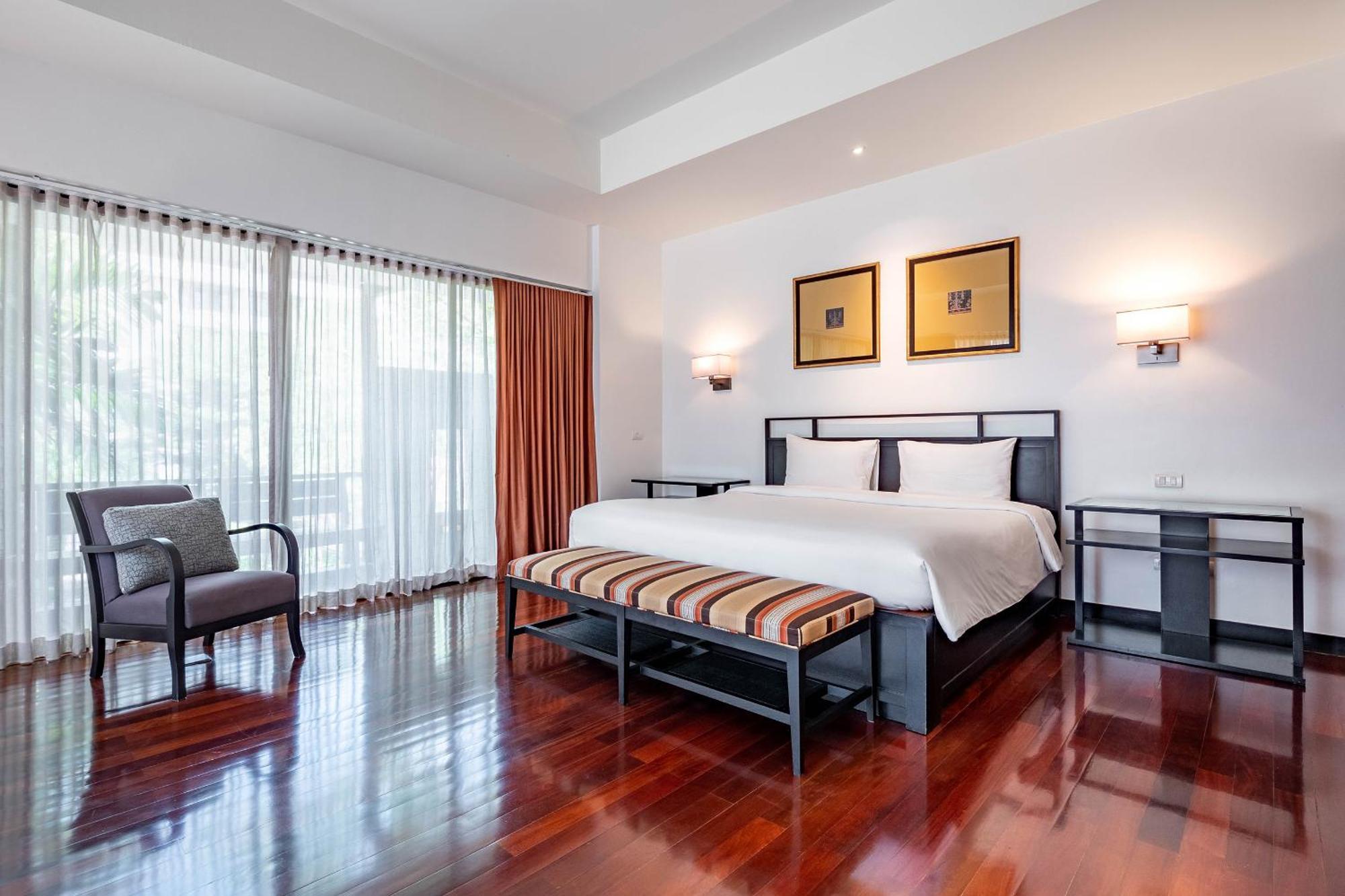 Luxe Aparthotel Pattaya