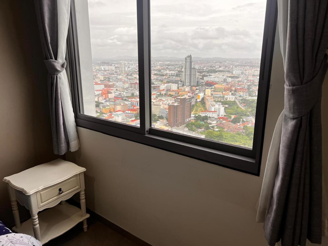 Apartment Luxurious 40th Floor With Great View Near Walking Street 3