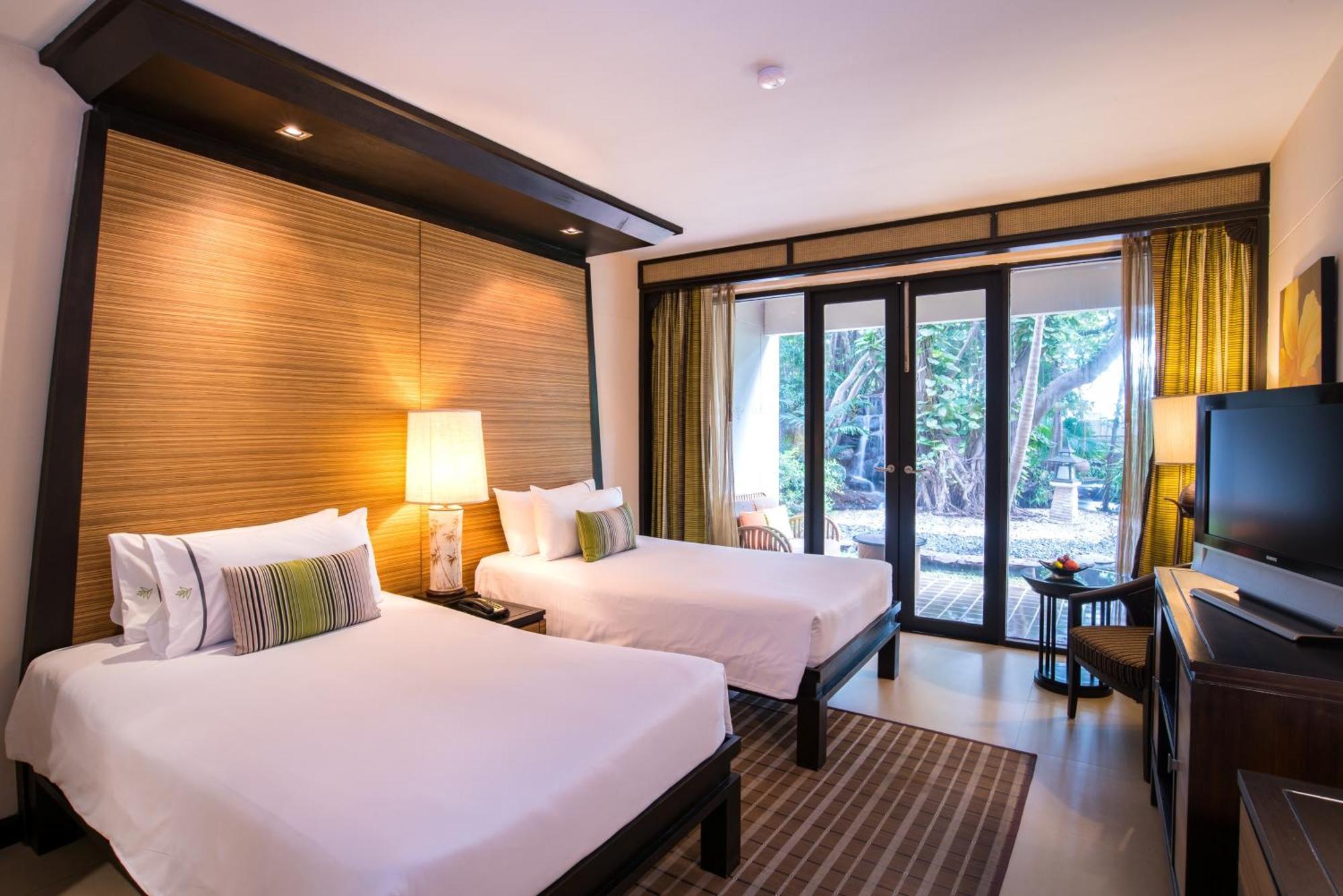 Siam Bayshore