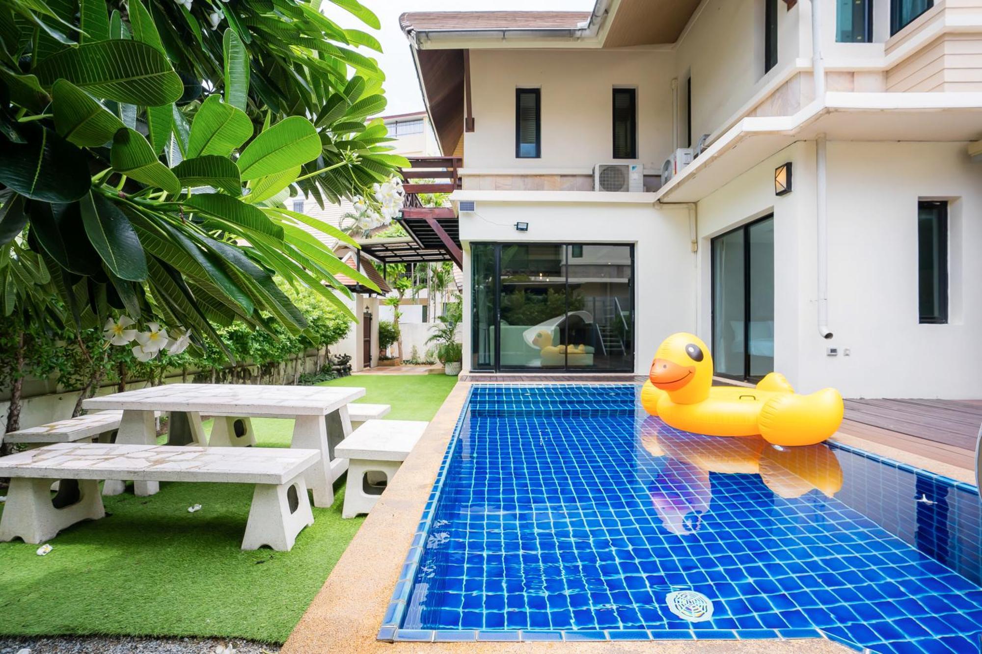 Natcha 44 Villa