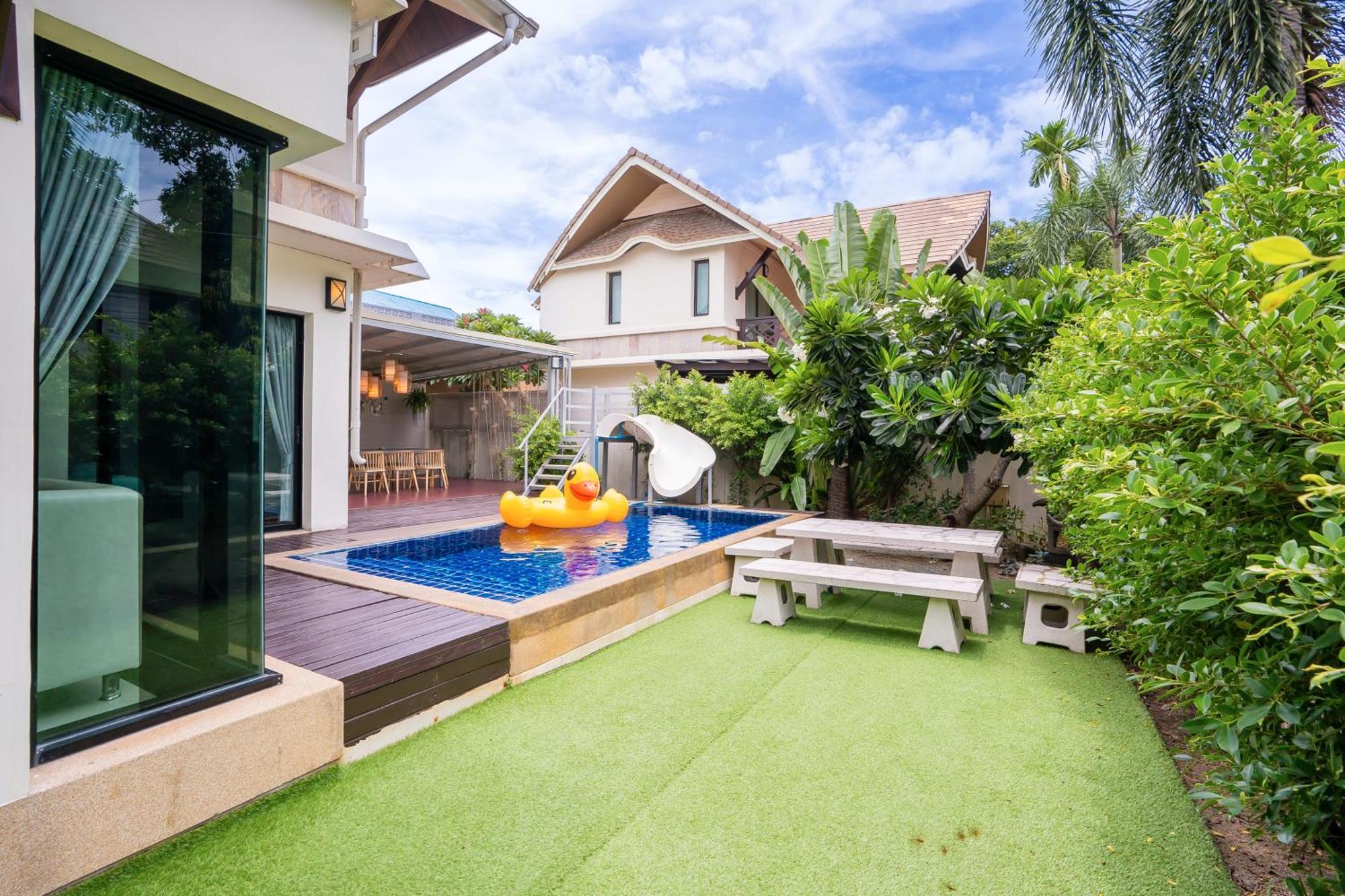 Natcha 44 Villa