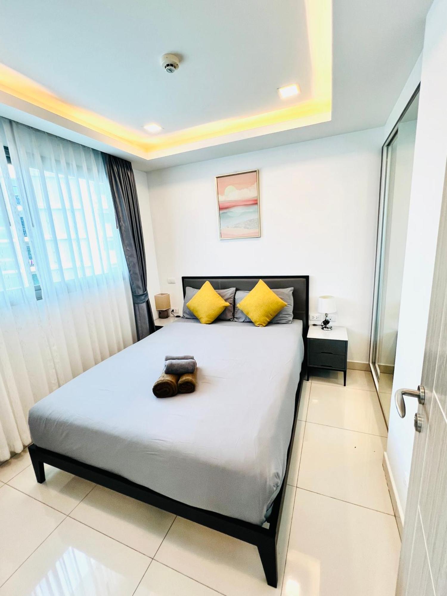 Apartment Pleasant Pool View Arcadia 1 Bedroom Pattaya