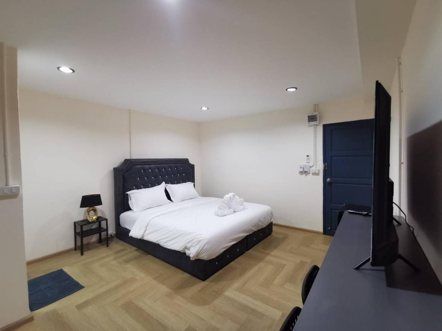 The One Hotel