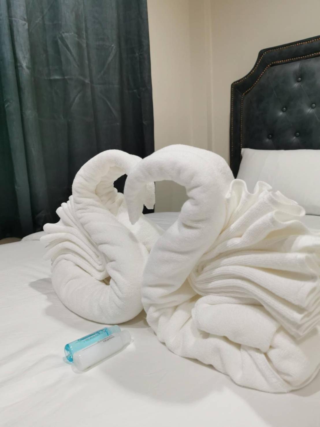 Hotel The One