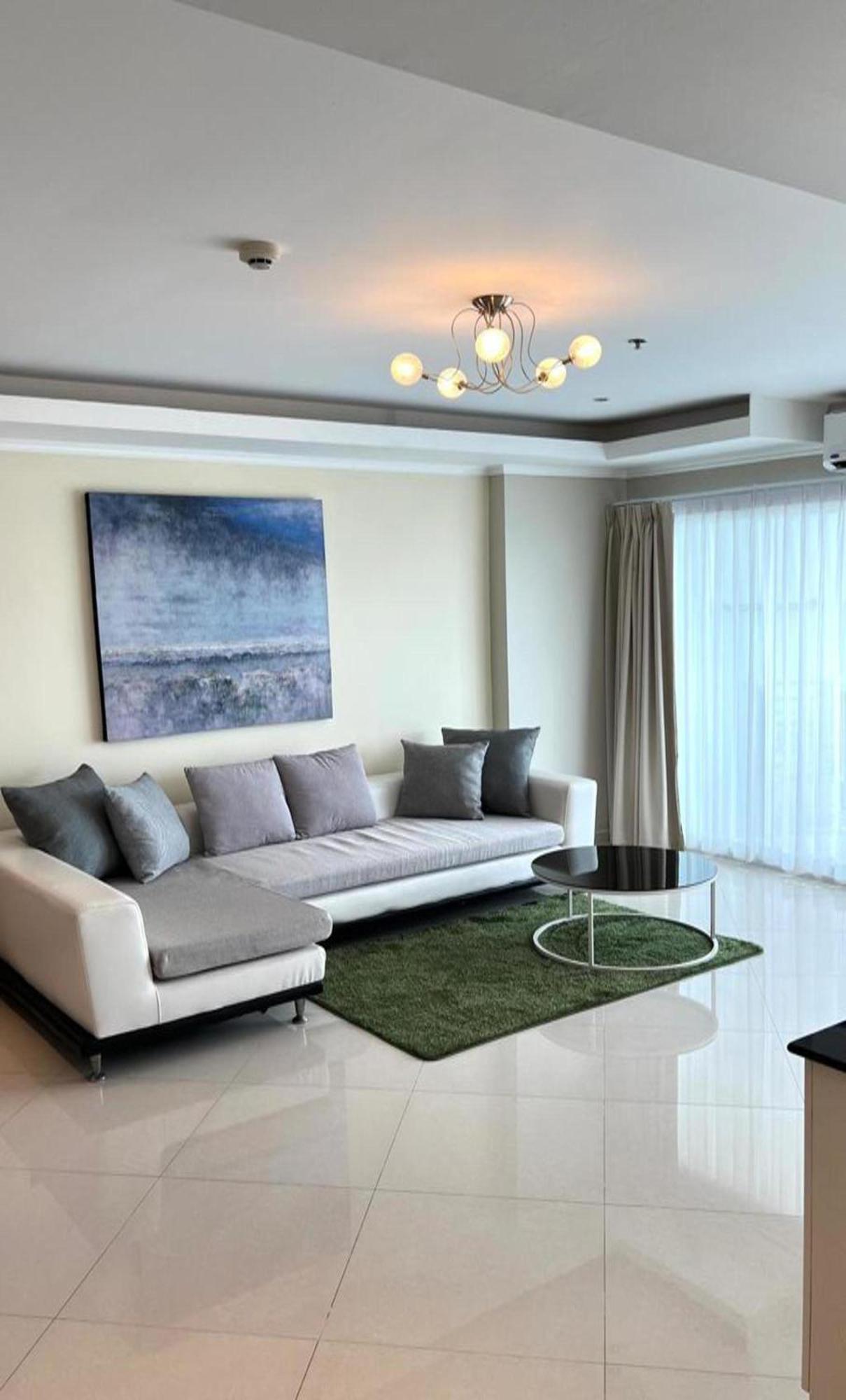 View Talay 7 Seaview