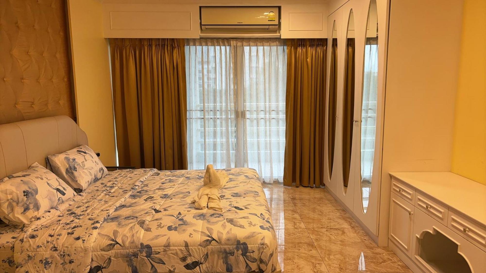 View Talay 6 By Anatolia Apartment Pattaya
