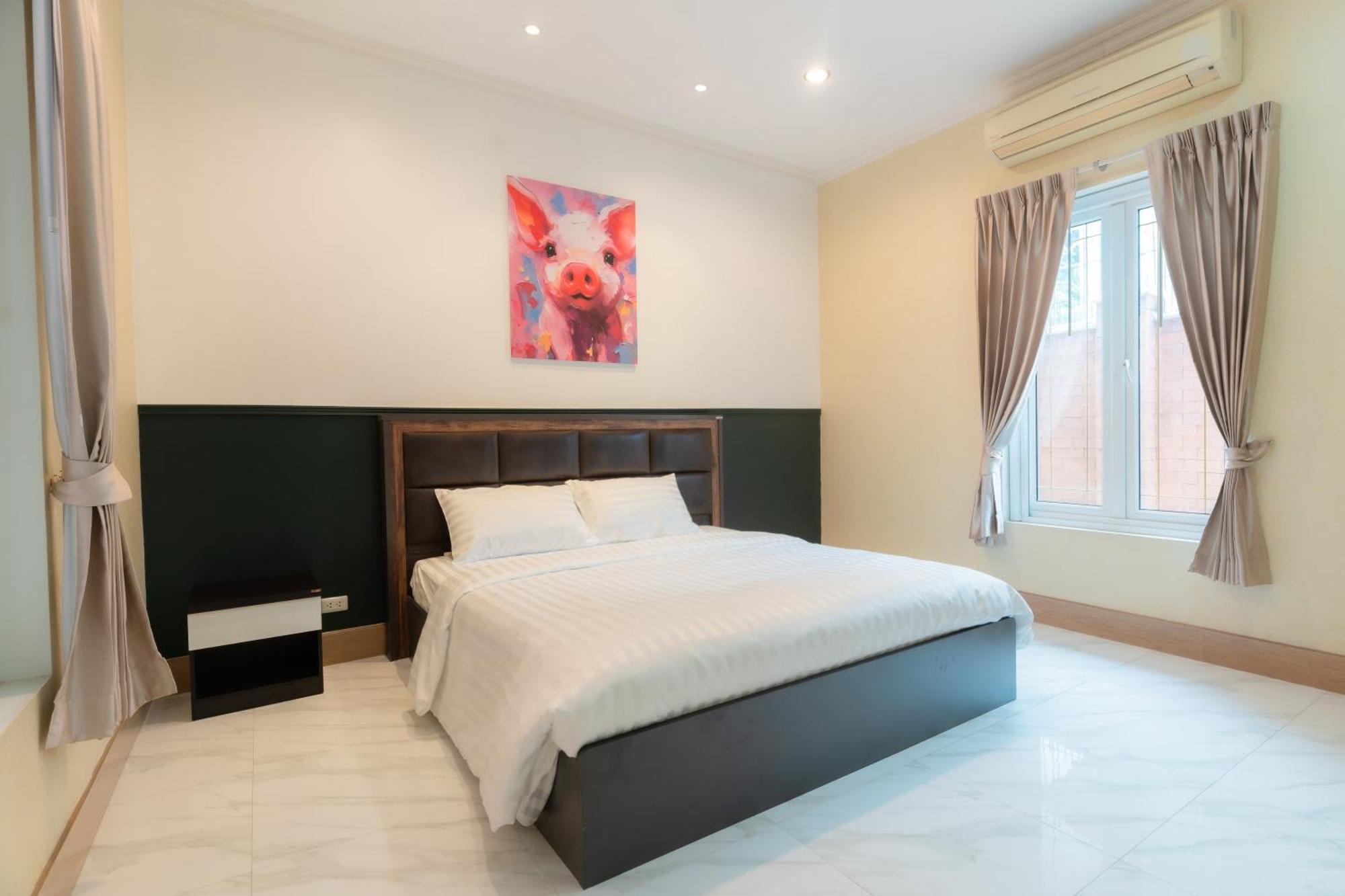 Villa 芭提雅市区近步行街1500平方6卧套房庄园别墅 Pattaya