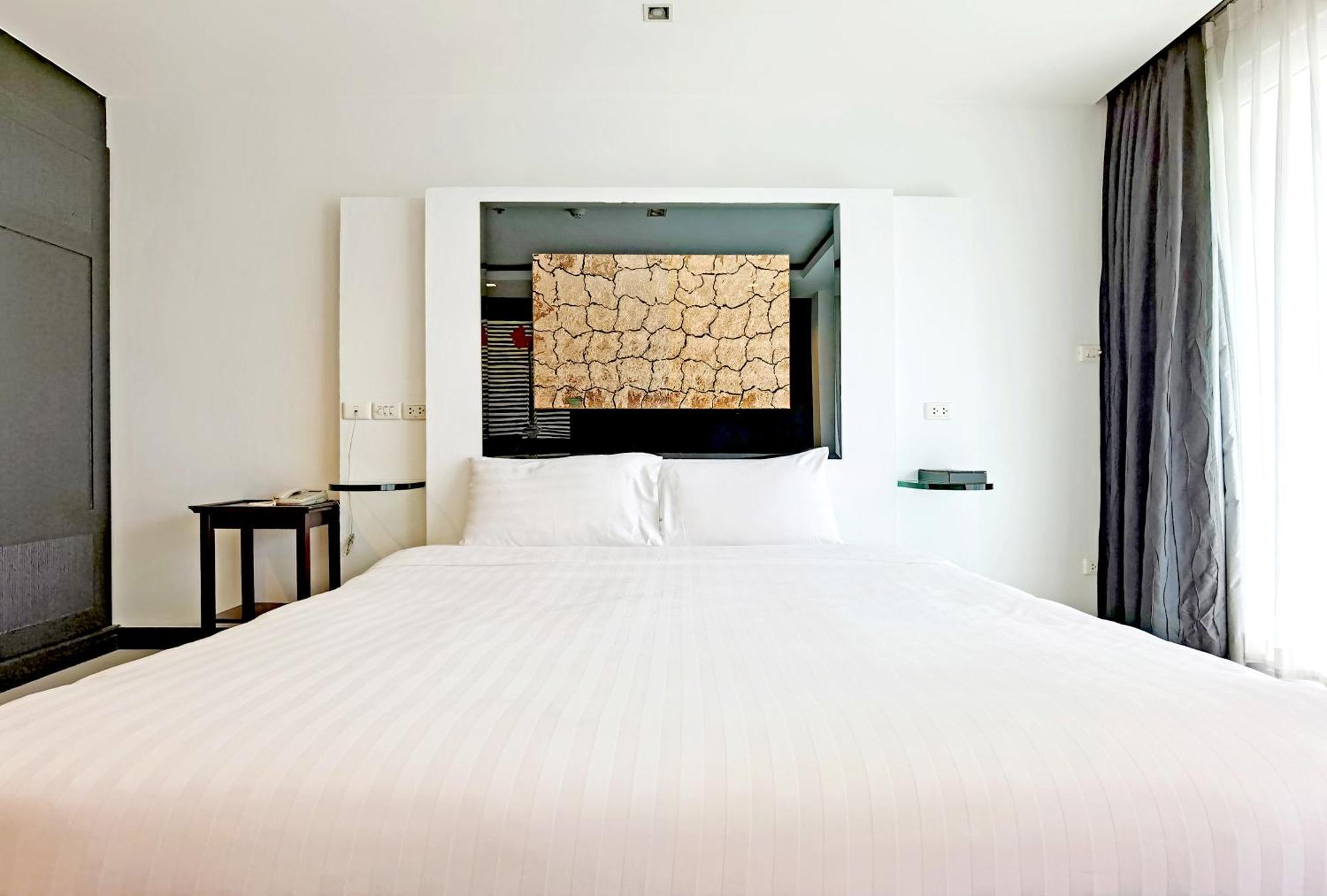 Nova By Compass Hospitality Hotel 4*