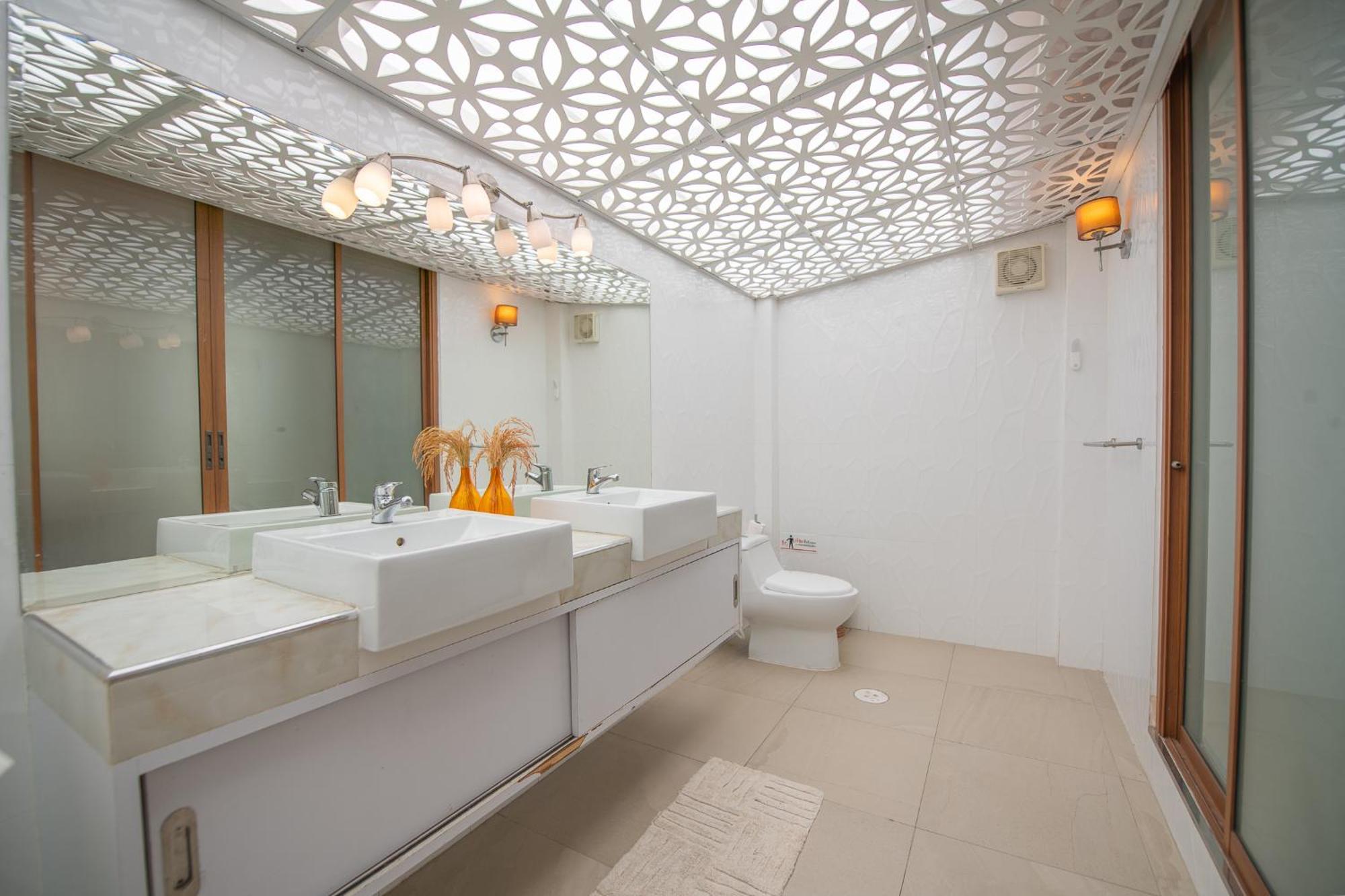 Iii, Totally Private Pool Apartment