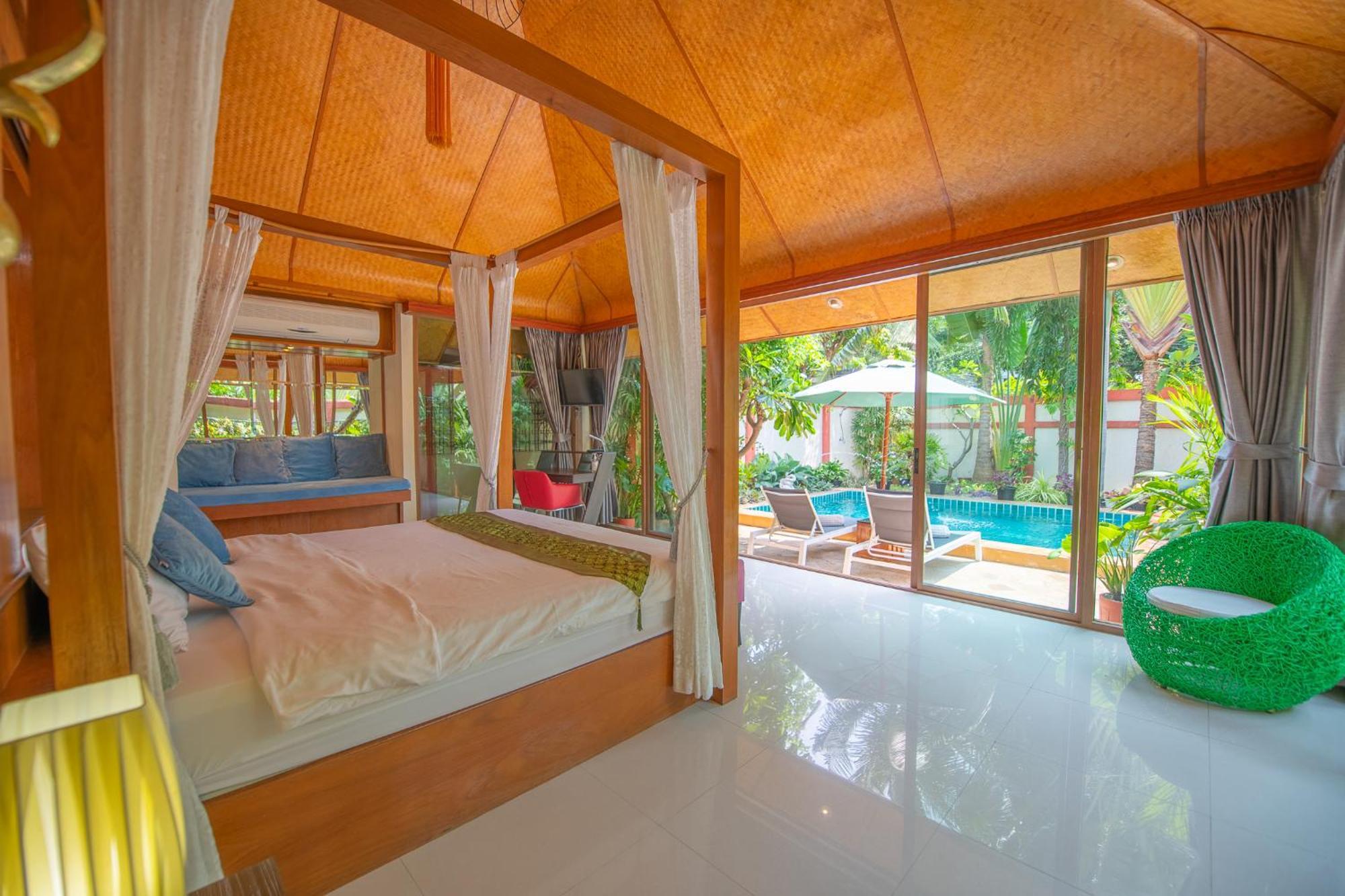 Ii, Totally Private Pool Apartment *