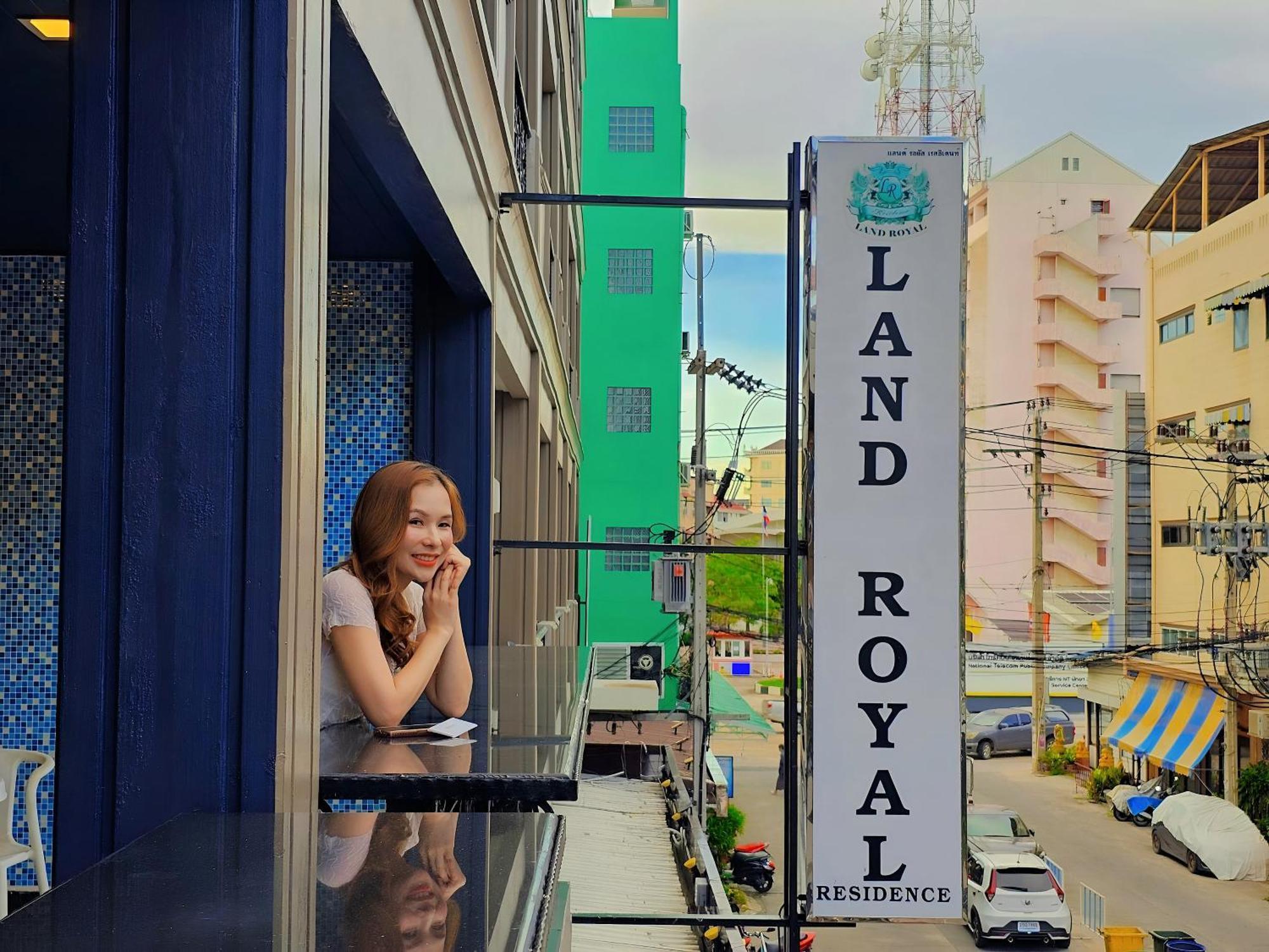 Hotel Land Royal