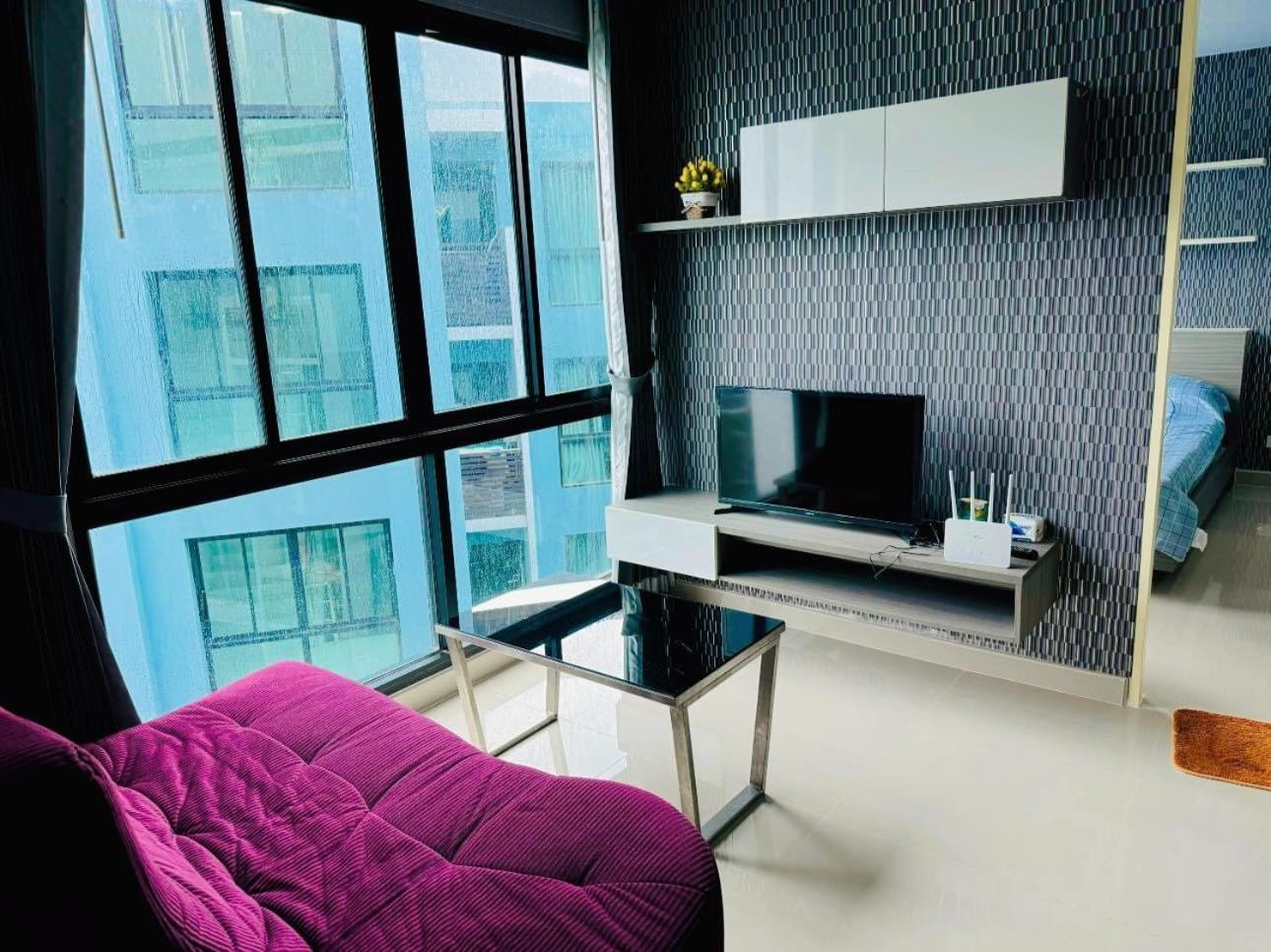 Minnie A8 Apartment