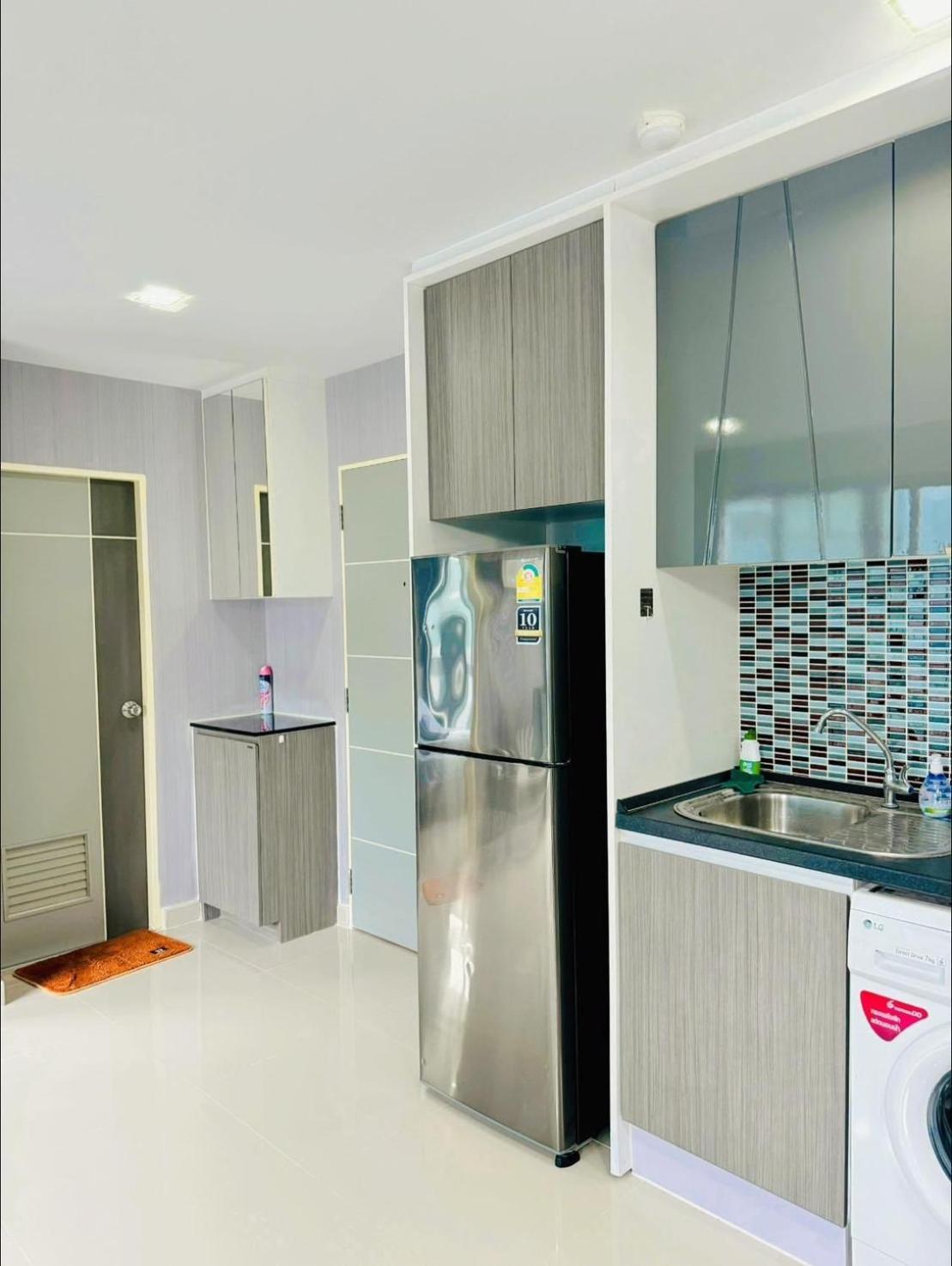 Minnie A8 Apartment