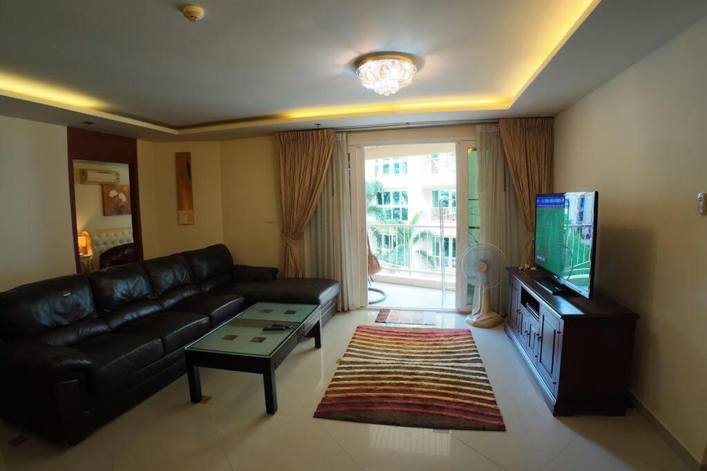 Garden Two Bedrooms Pattaya