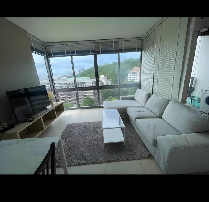 Luxury 70sqm 2 Bedroom Next To Walking Street Apartment
