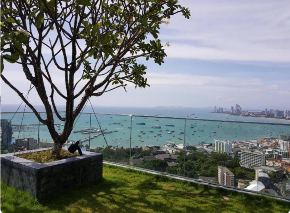 Luxury 70sqm 2 Bedroom Next To Walking Street * Pattaya