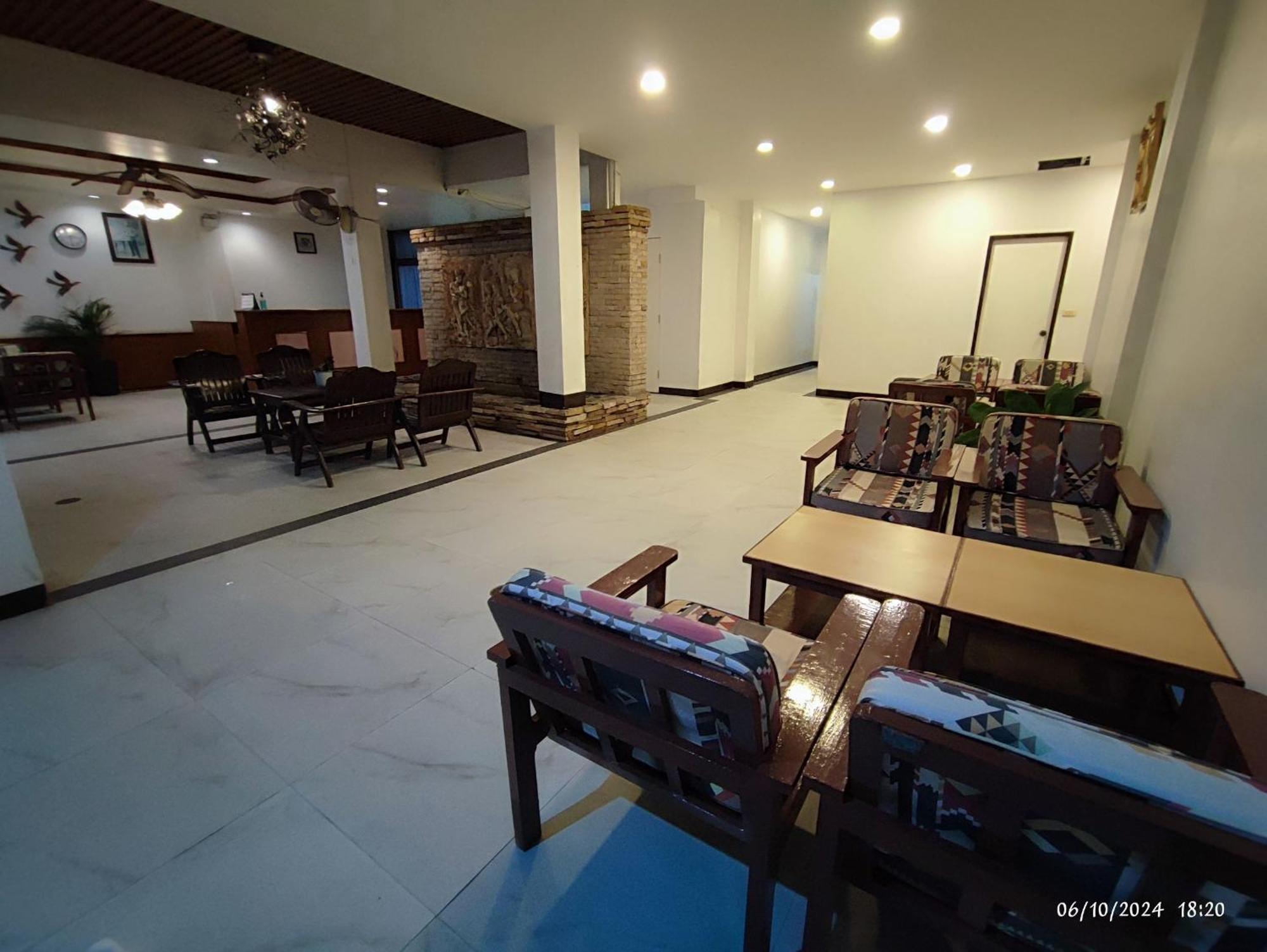 Smile Court By Mike Group 2* Pattaya