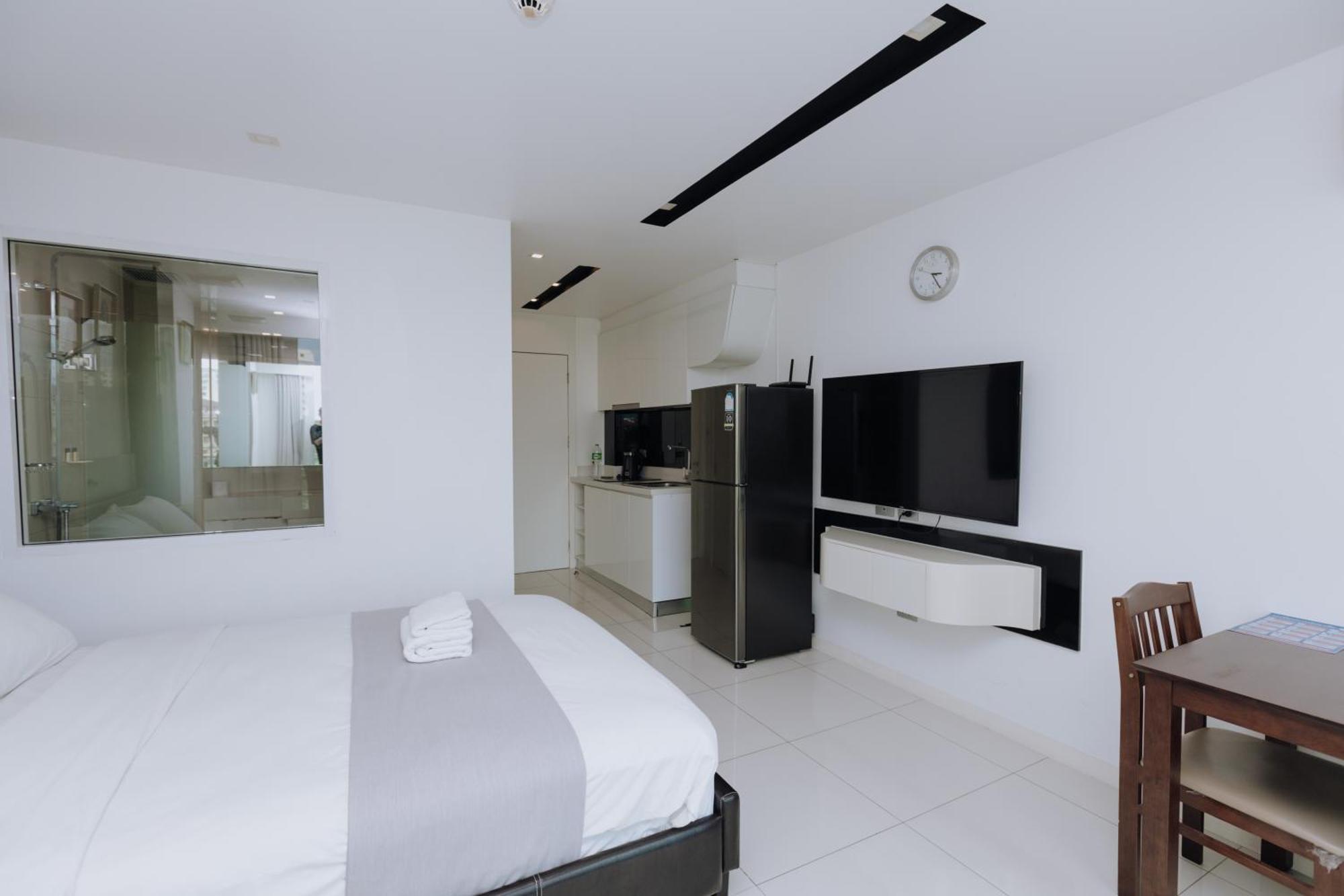 Center Kr Pattaya