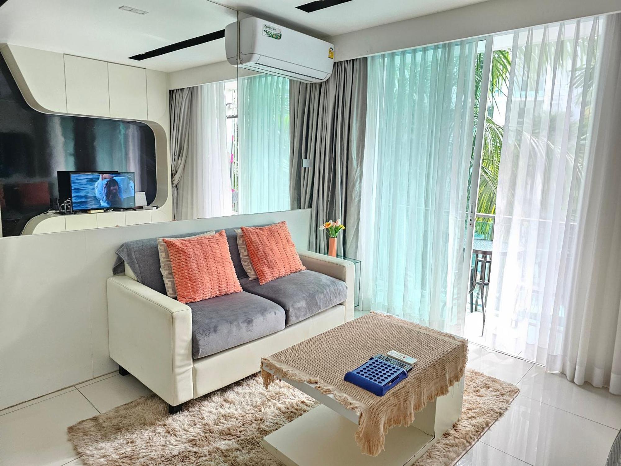 Center Residents Apartment *