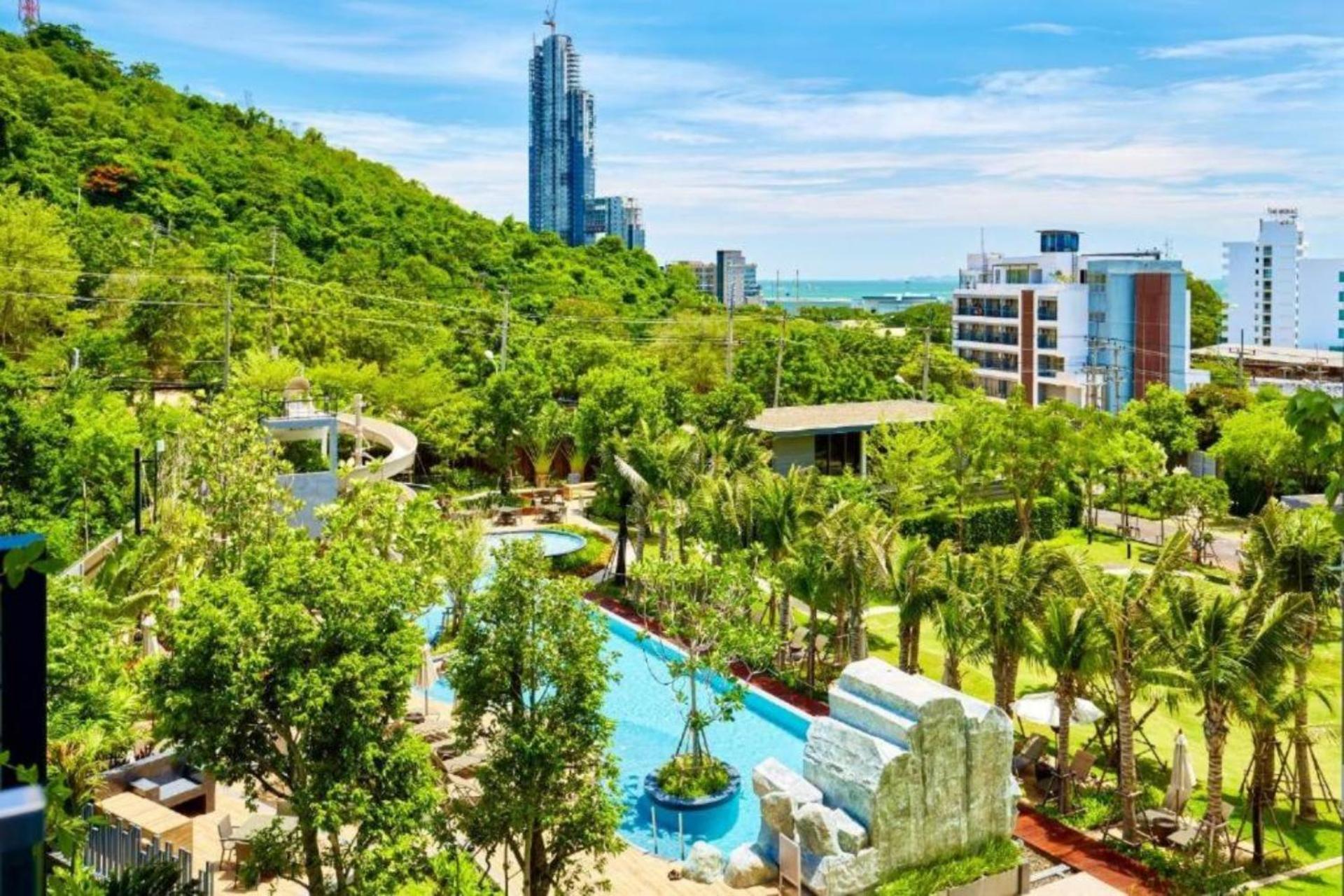 Walking Street Unixx Beautiful Sea View