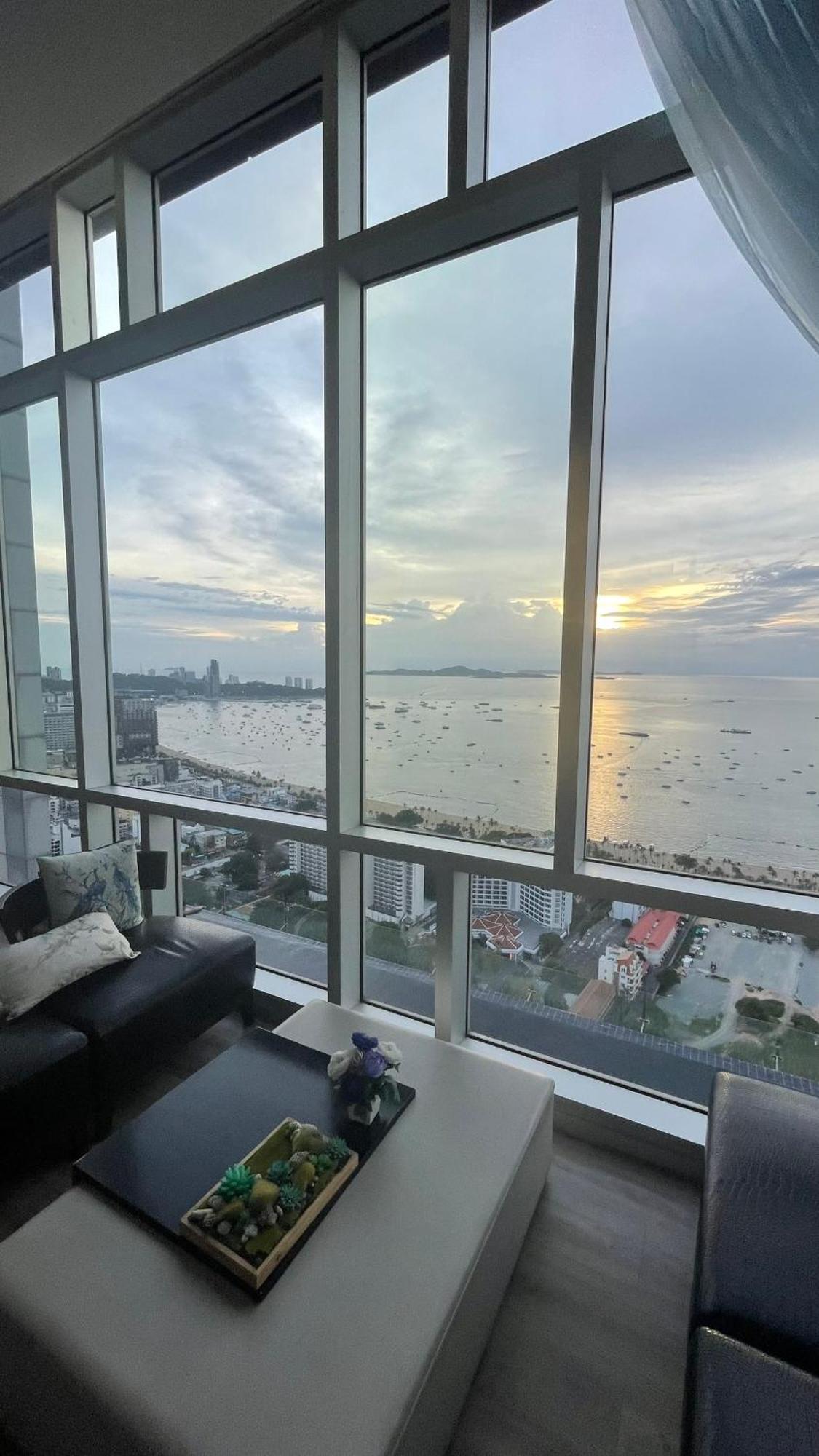 Near & Soi6 - Amazing View Apartment Pattaya