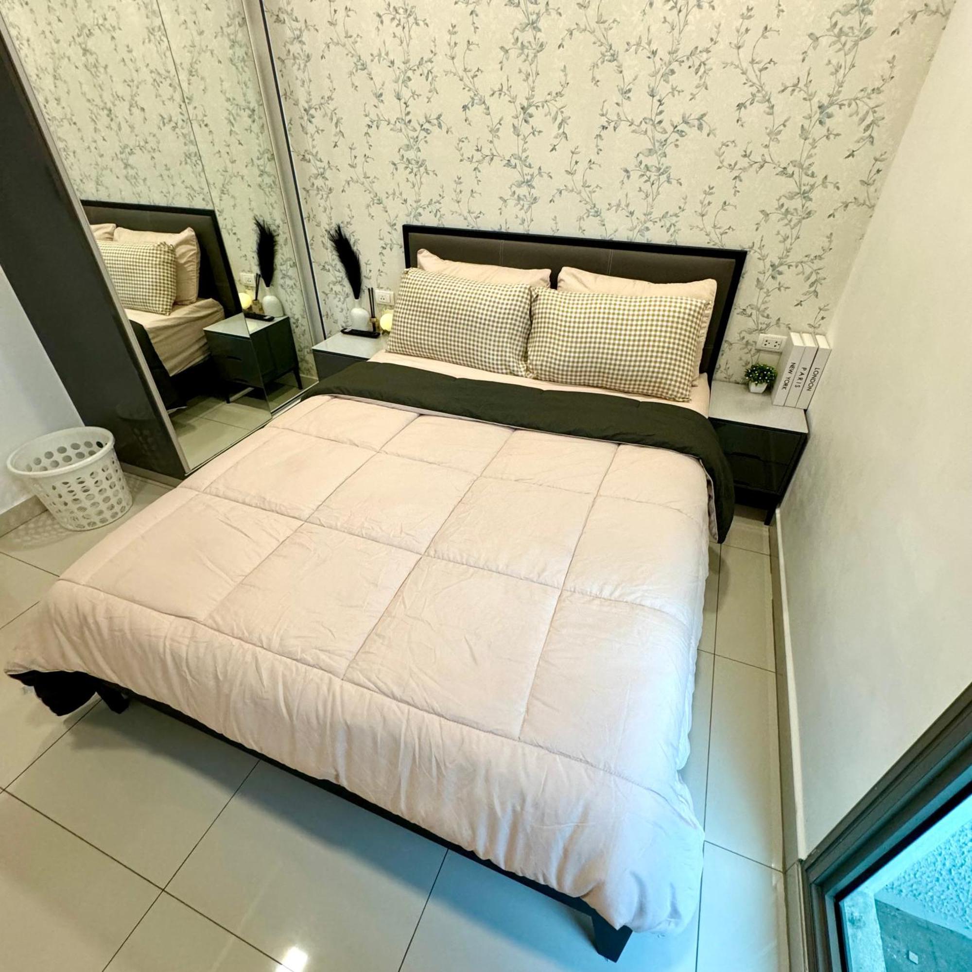 Arcadia Continental 1br Mid-high Floor Pool View Cozy Vibes Apartment *
