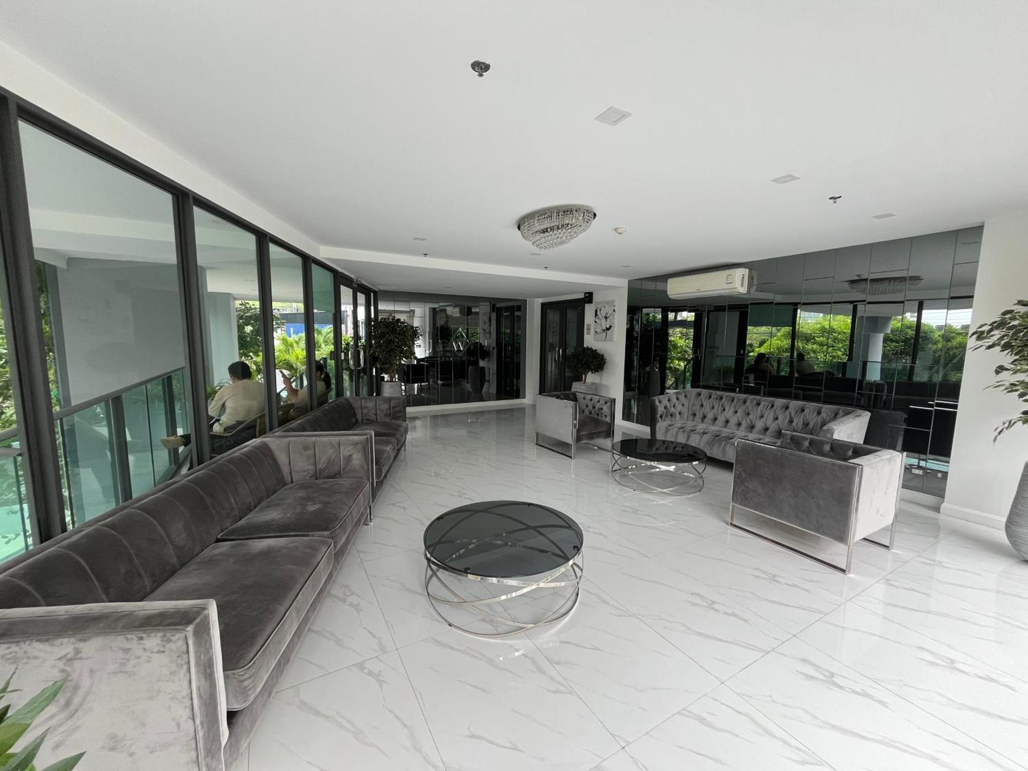 Apartment The Juwel By Amon Phra Tamnak Pattaya