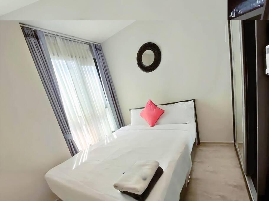 2 Bed Excellent Location Infinity Pool *