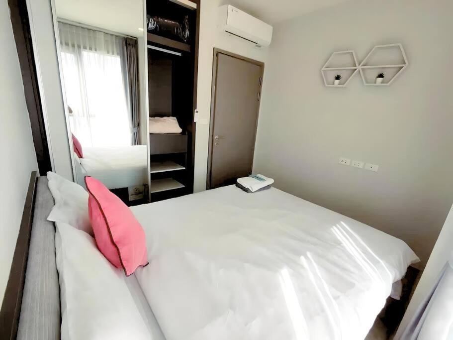 Apartment 2 Bed Excellent Location Infinity Pool Pattaya