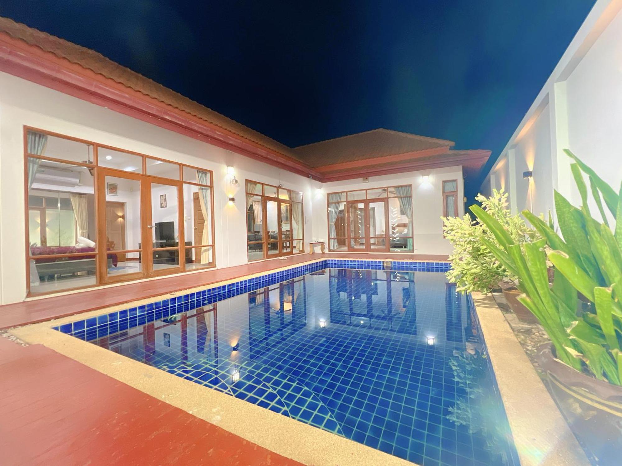 Gusvana Pool Villa Pattaya