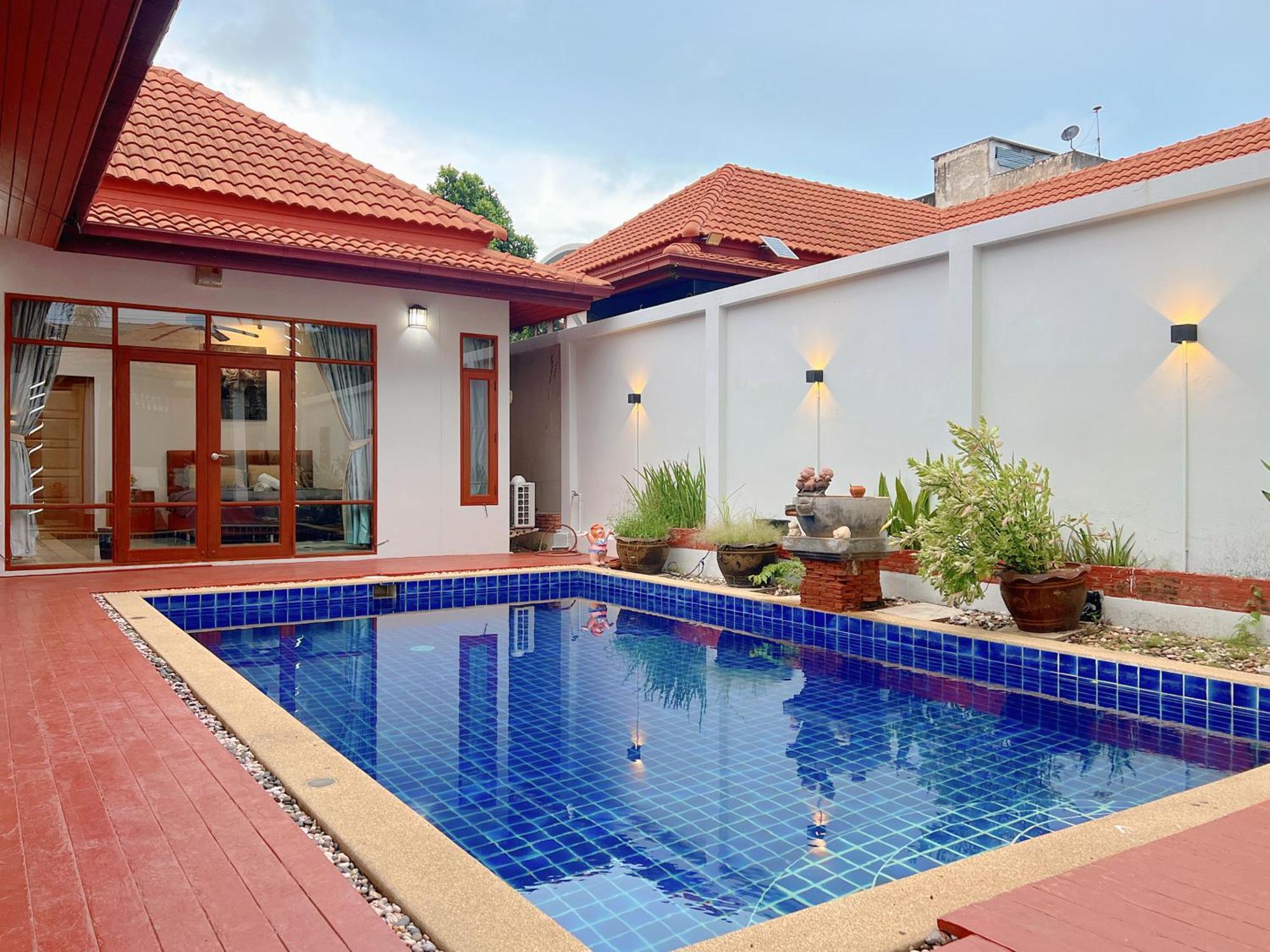 Gusvana Pool