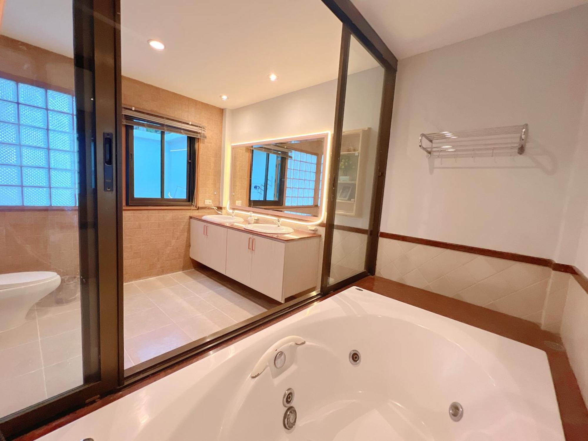 Villa Gusvana Pool Pattaya