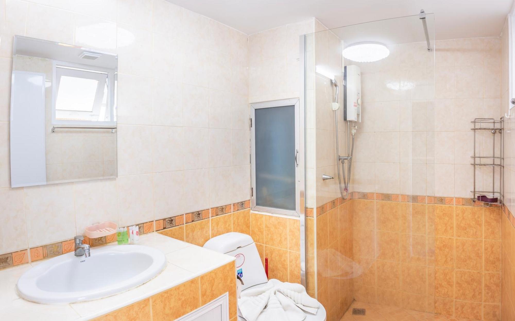 Hagone-condotel Pattaya