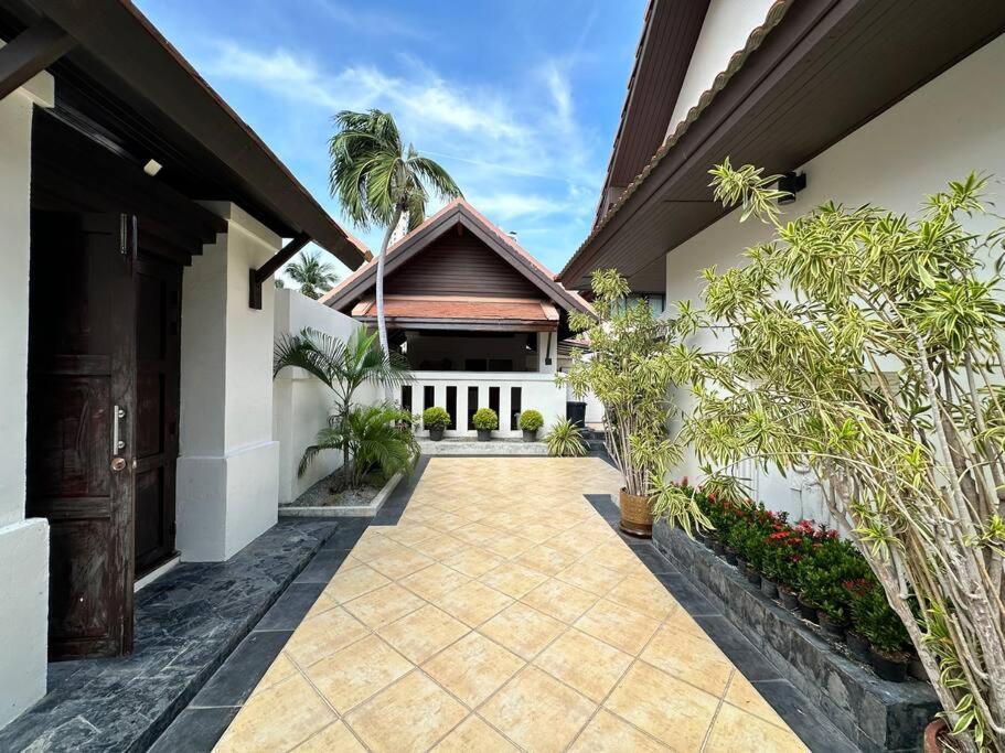 Villa Thaiba Lipool Pattaya