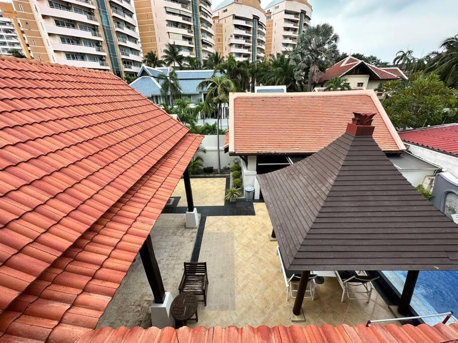 Thaiba Lipool * Pattaya