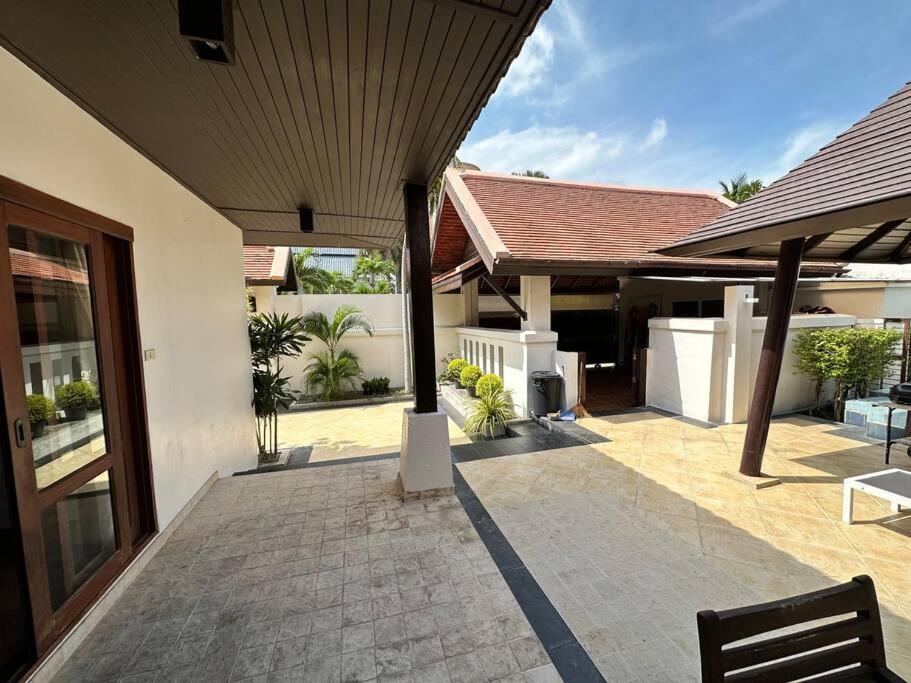 Thaiba Lipool Villa Pattaya