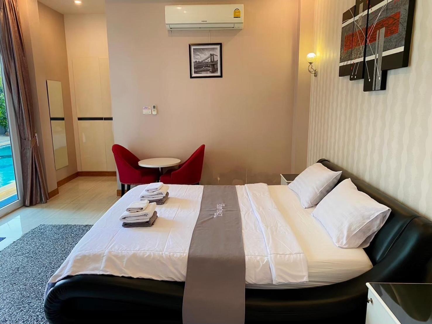 Holiday home Davinci Pool *