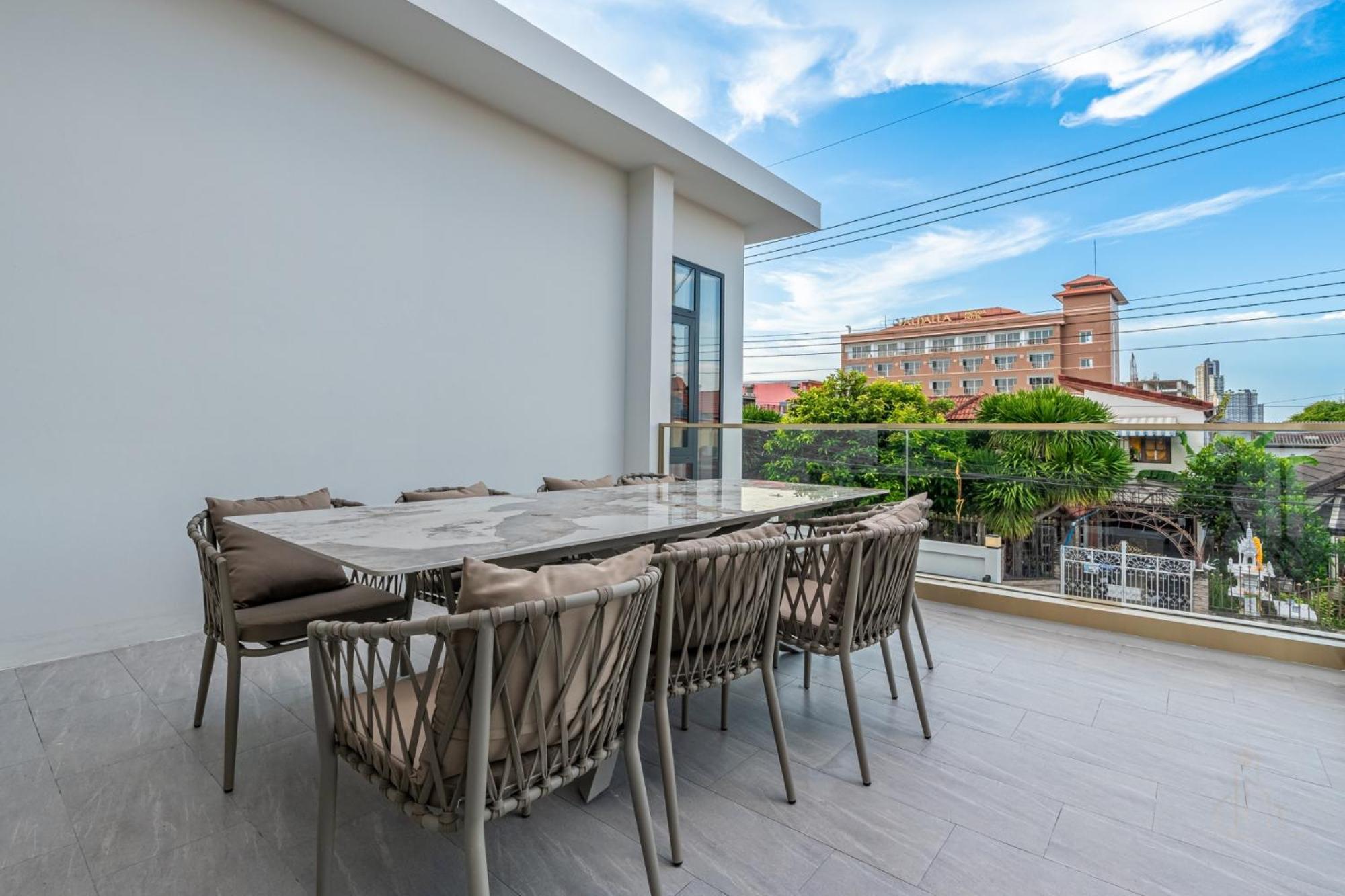 Urban 4 Bedroom-independent Swimming Pool And Ktv *