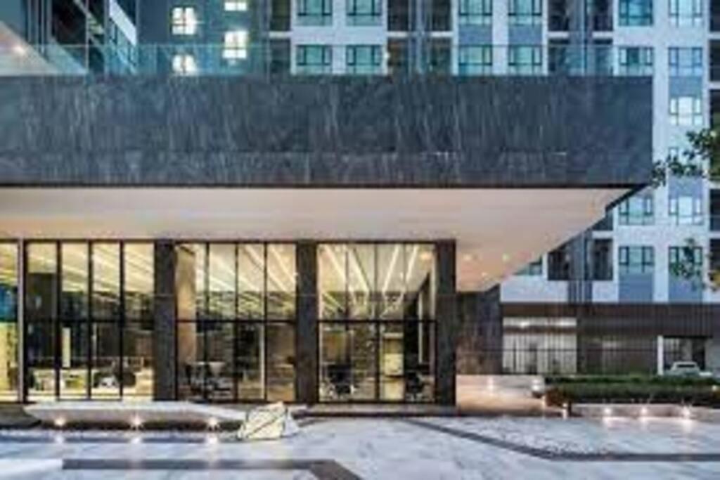 2 Bed At Excellent Location - Apartamento *