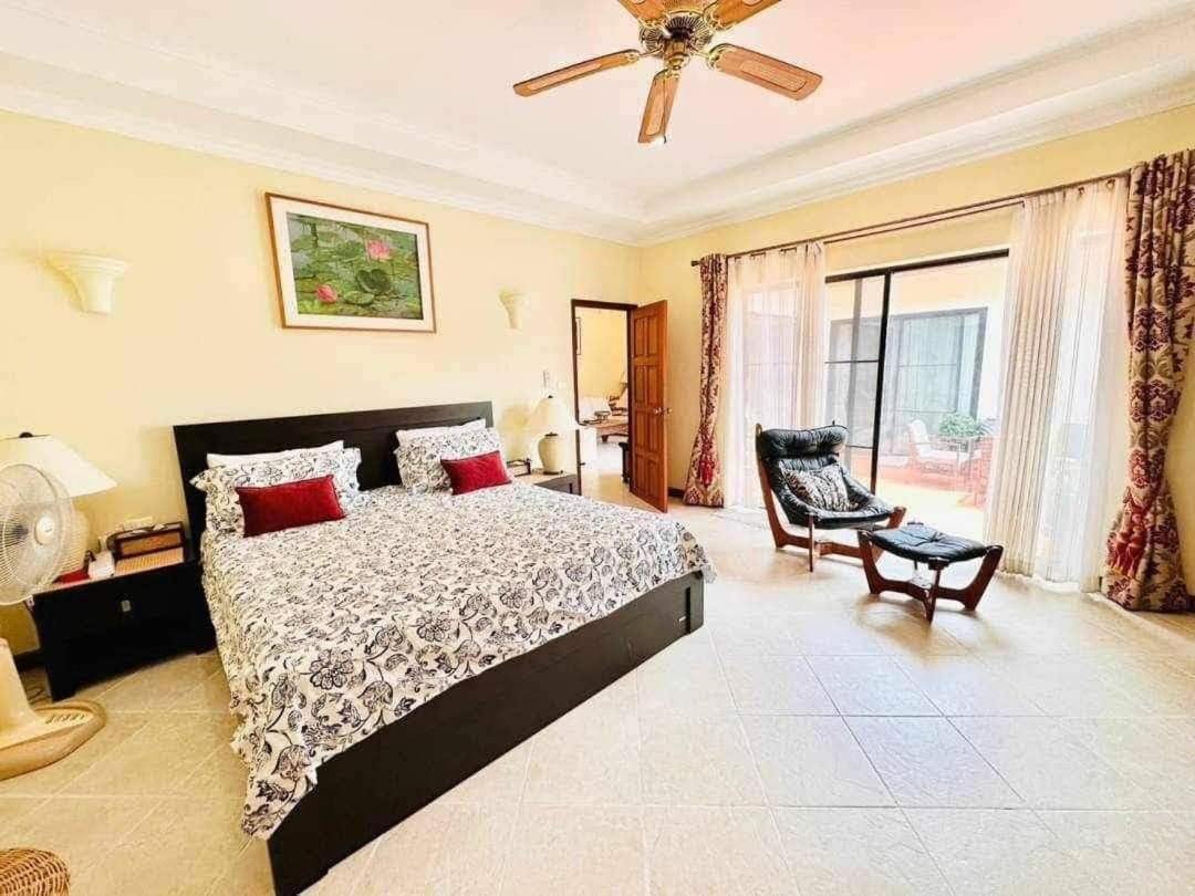 Luxury 205sqm Pool In Location 5min To & Walking Street *