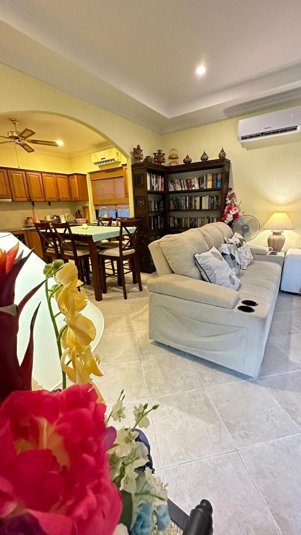 Luxury 205sqm Pool In Location 5min To & Walking Street Villa