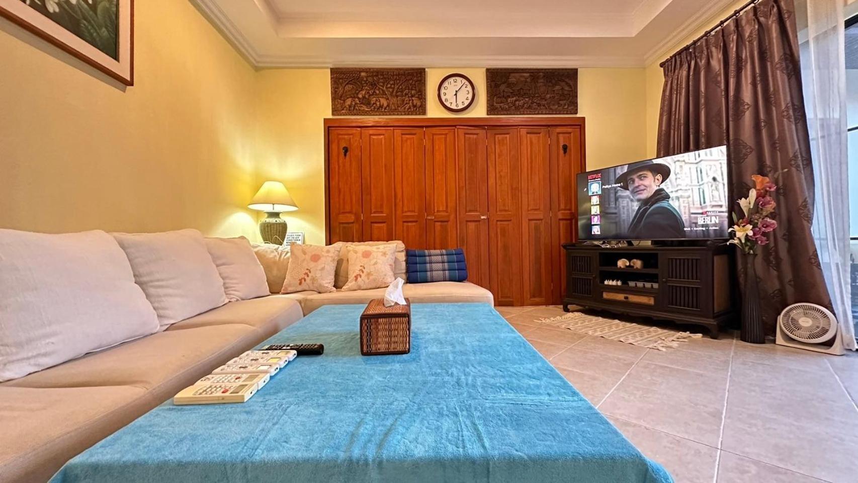 Luxury 205sqm Pool In Location 5min To & Walking Street * Pattaya