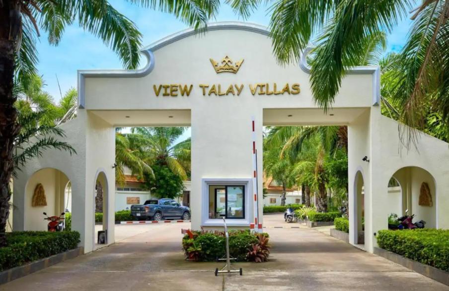 Luxury 205sqm Pool In Location 5min To & Walking Street Villa *