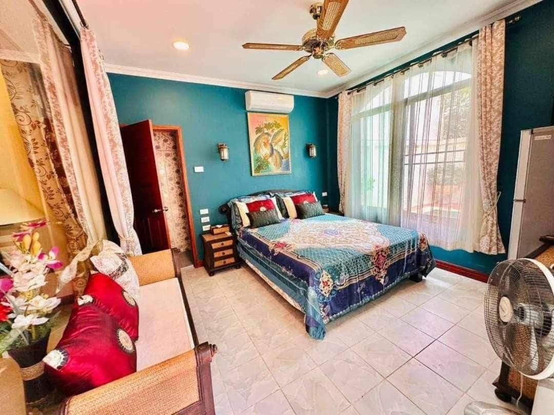 Vila Luxury 205sqm Pool In Location 5min To & Walking Street Pattaya