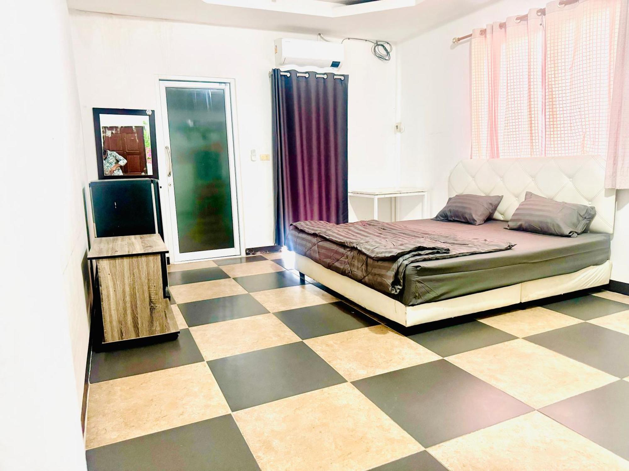 Babe Hotel Pattaya